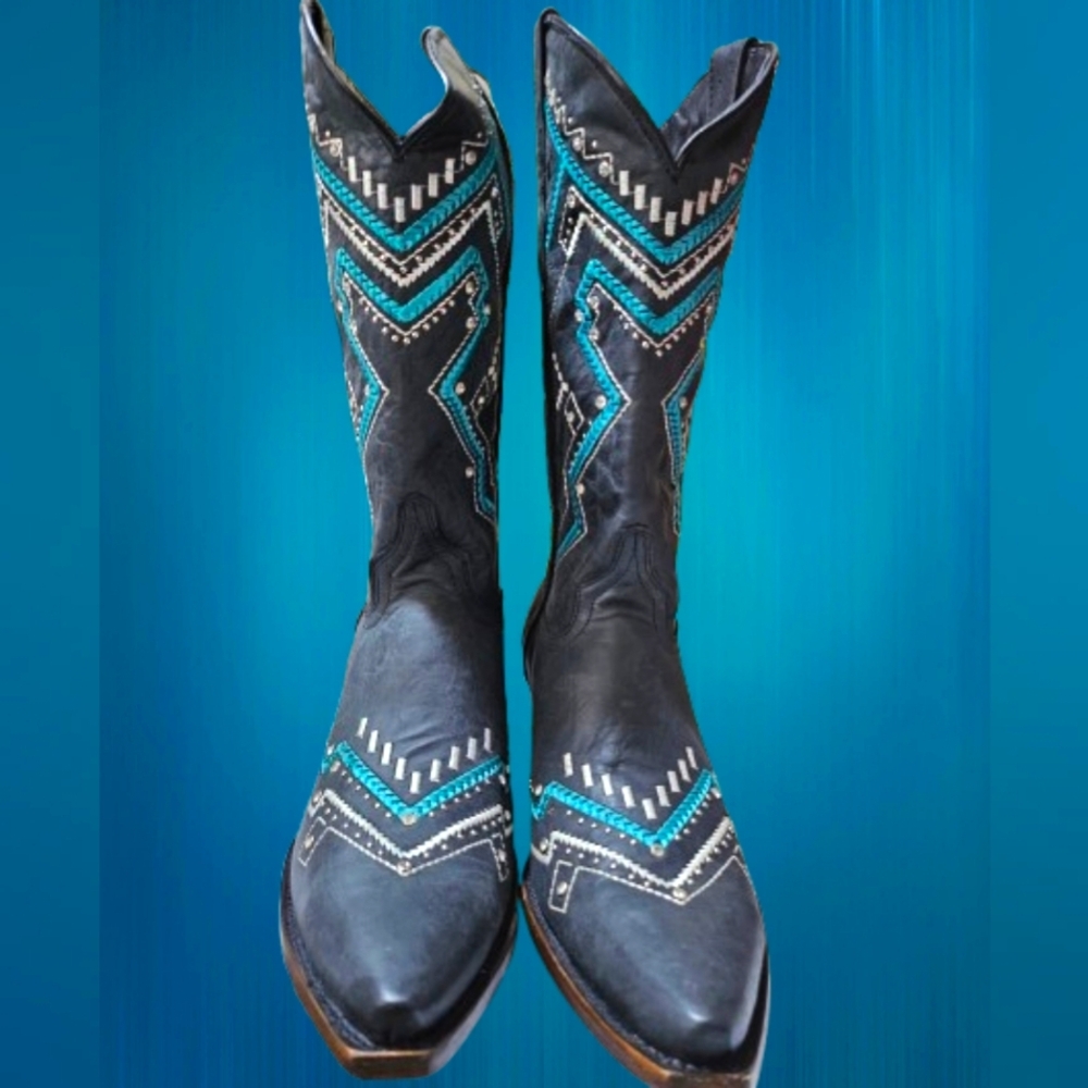 📣Soto Leather Boots 👢 Black Turquoise Embroidery Snip Toe Size 1️⃣2️⃣ 🆕 😍 🎁 - Picture 3 of 9